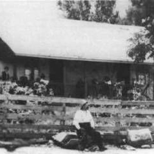 Photo of the Ray House on the Wilson's Creek battlefield Photo of the Ray House on the Wilson's Creek battlefield