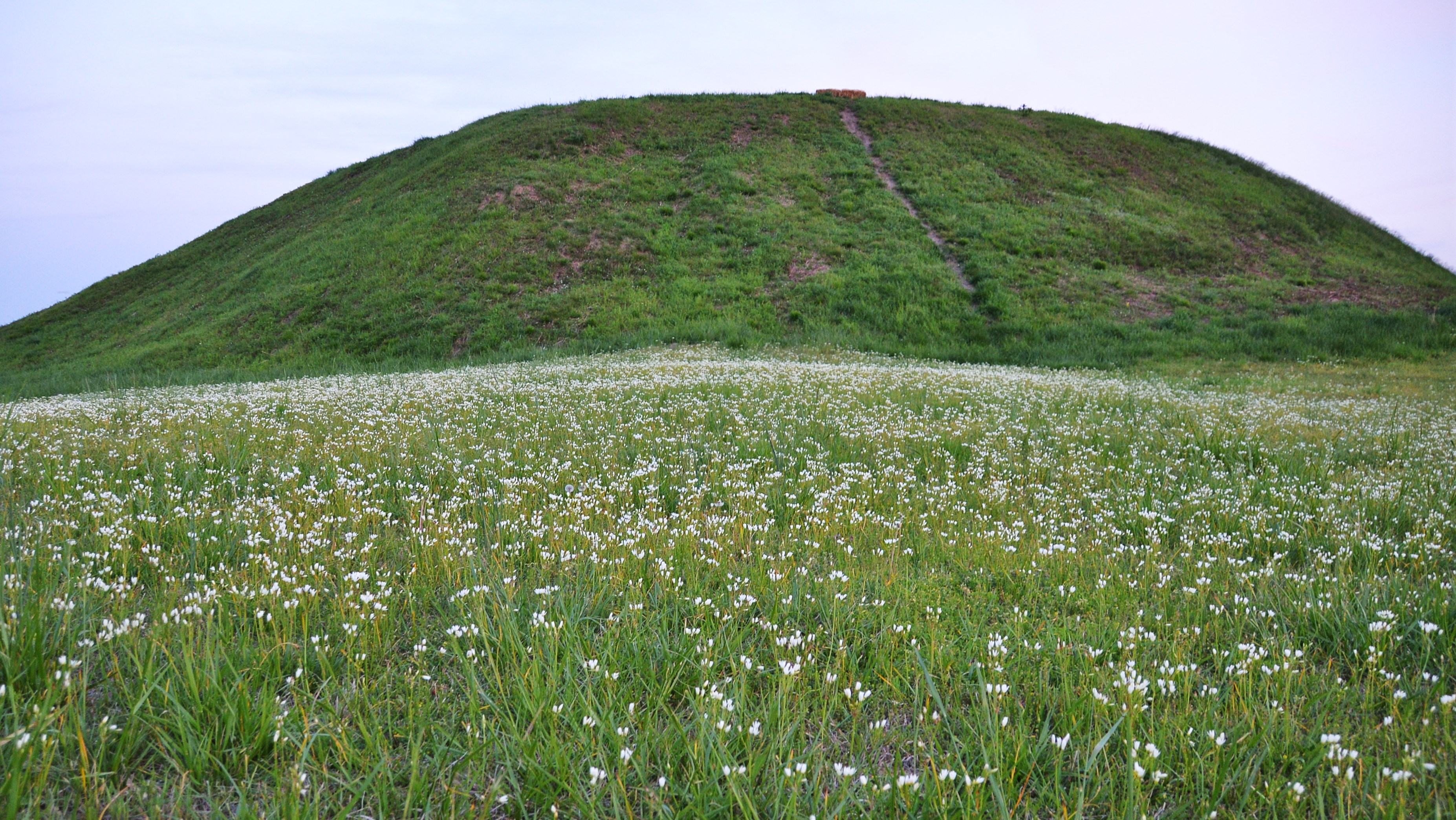 funeral mound