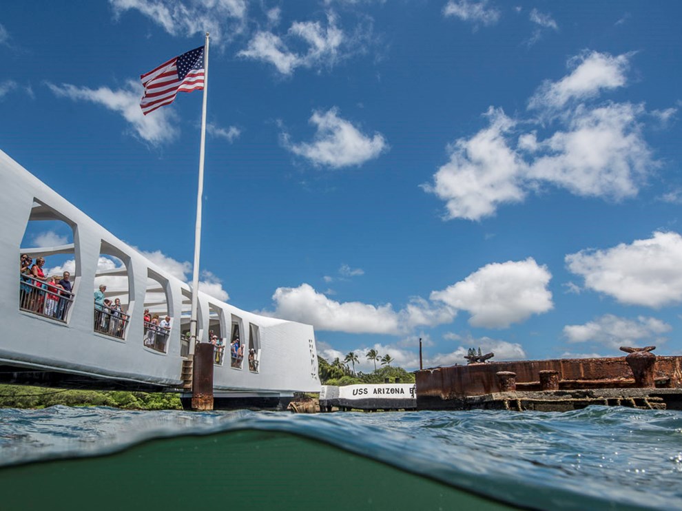 Arizona Memorial/Pearl Harbor