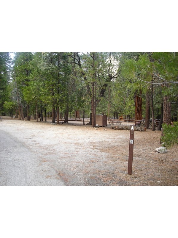 A large-size group campsite