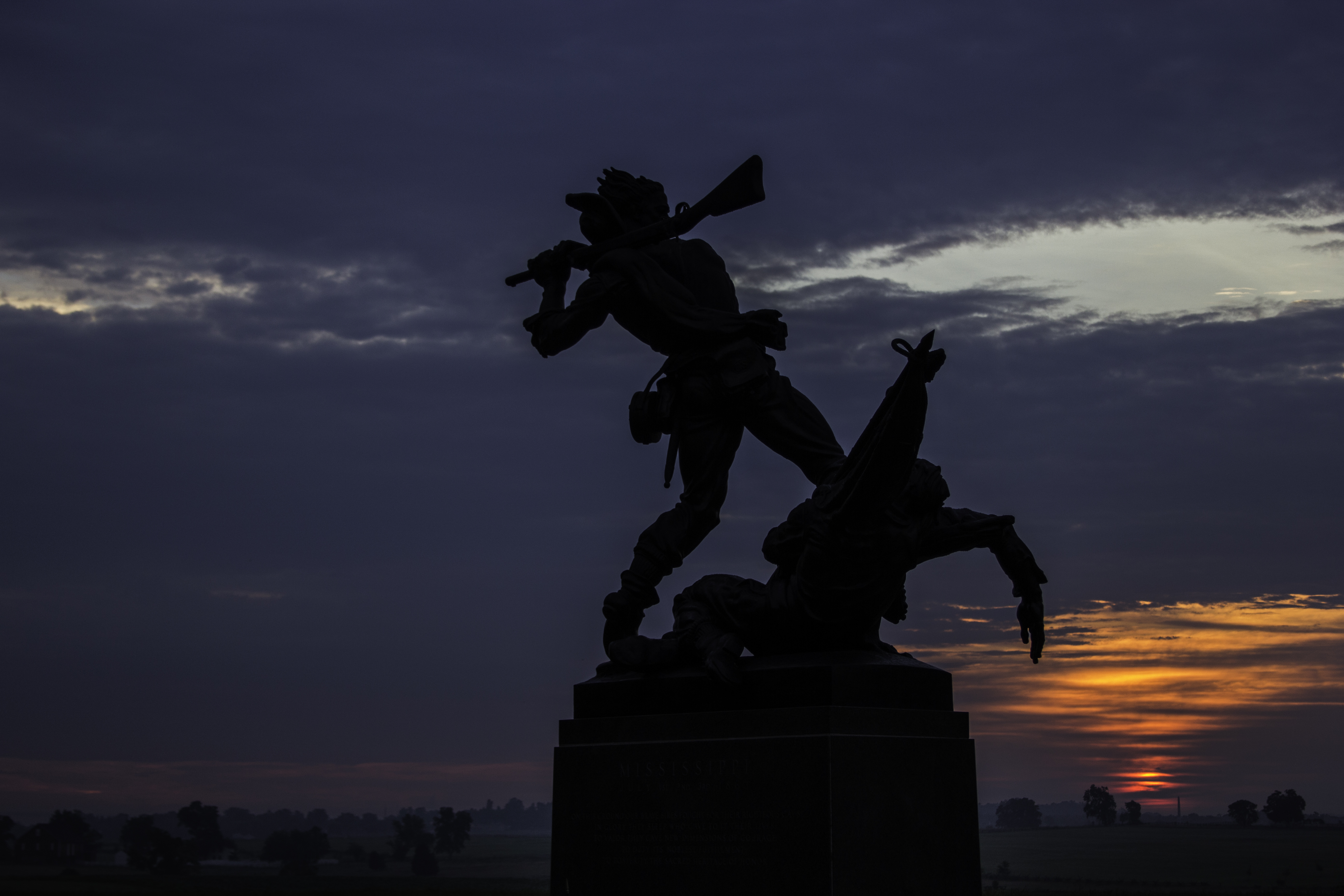 The Mississippi Monument at sunrise