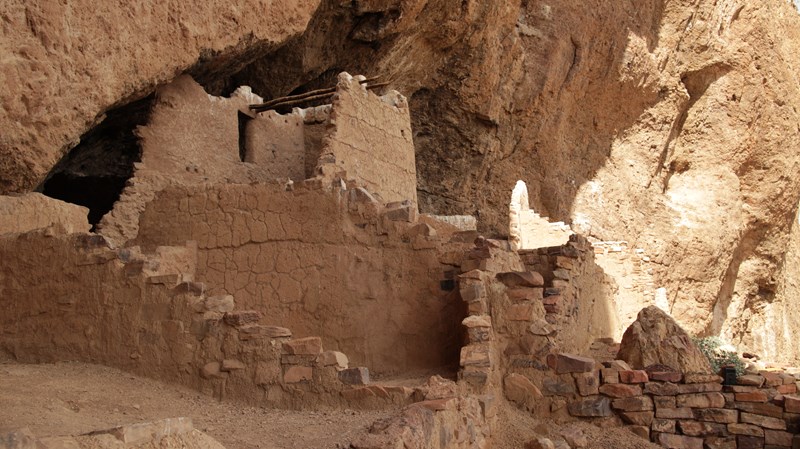 Upper Cliff Dwelling Two story rooms of the Upper Cliff Dwelling.