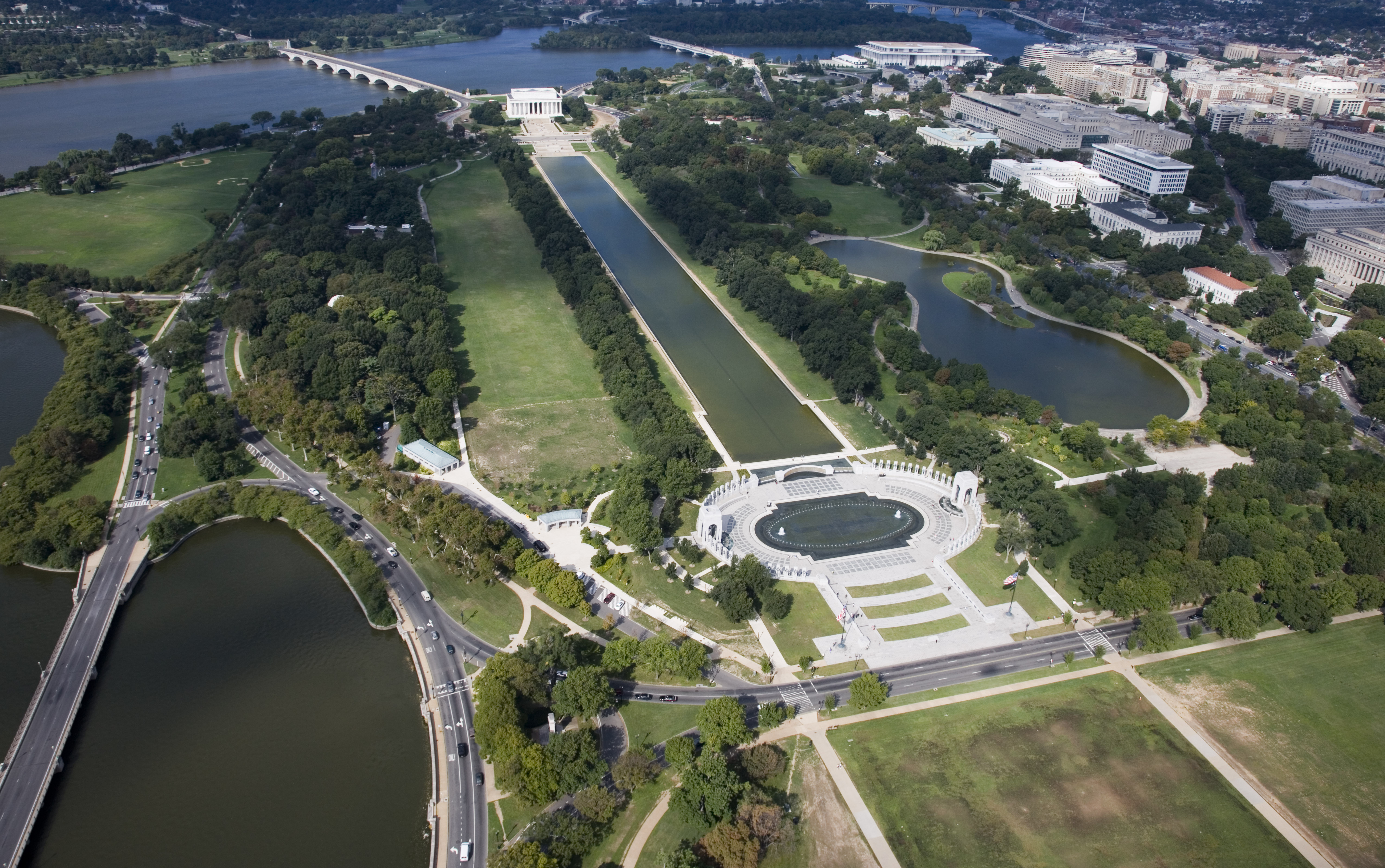 Aerial of the west side of National Mall and Memorial Parks