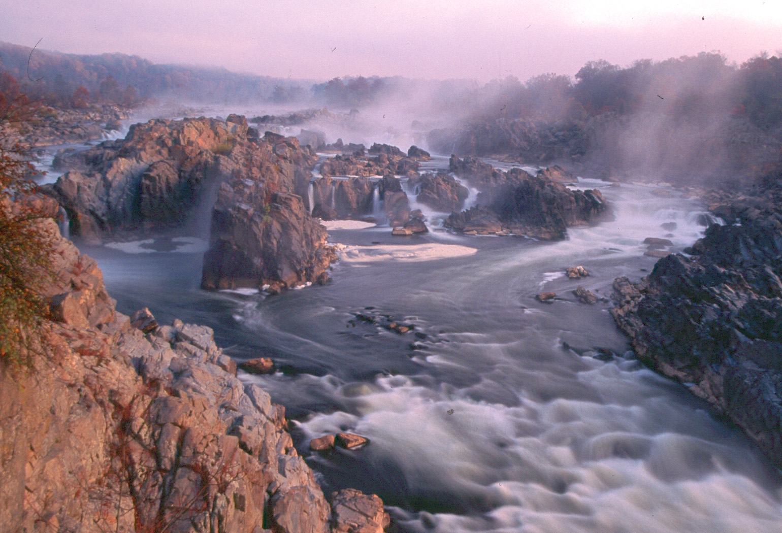 A series of waterfalls and rocky conditions show the fall line on the Potomac River