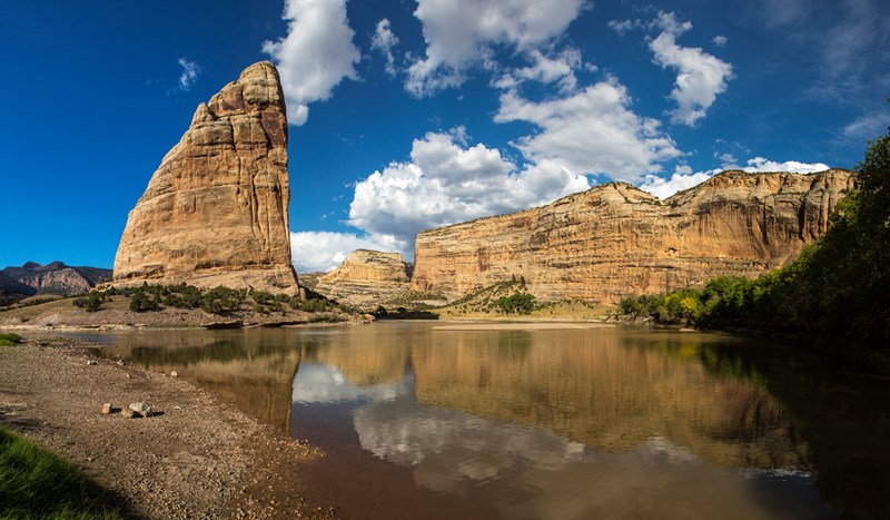 Steamboat Rock and the Green River in Echo Park the rocky pinnacle of Steamboat Rock rises over the Green River