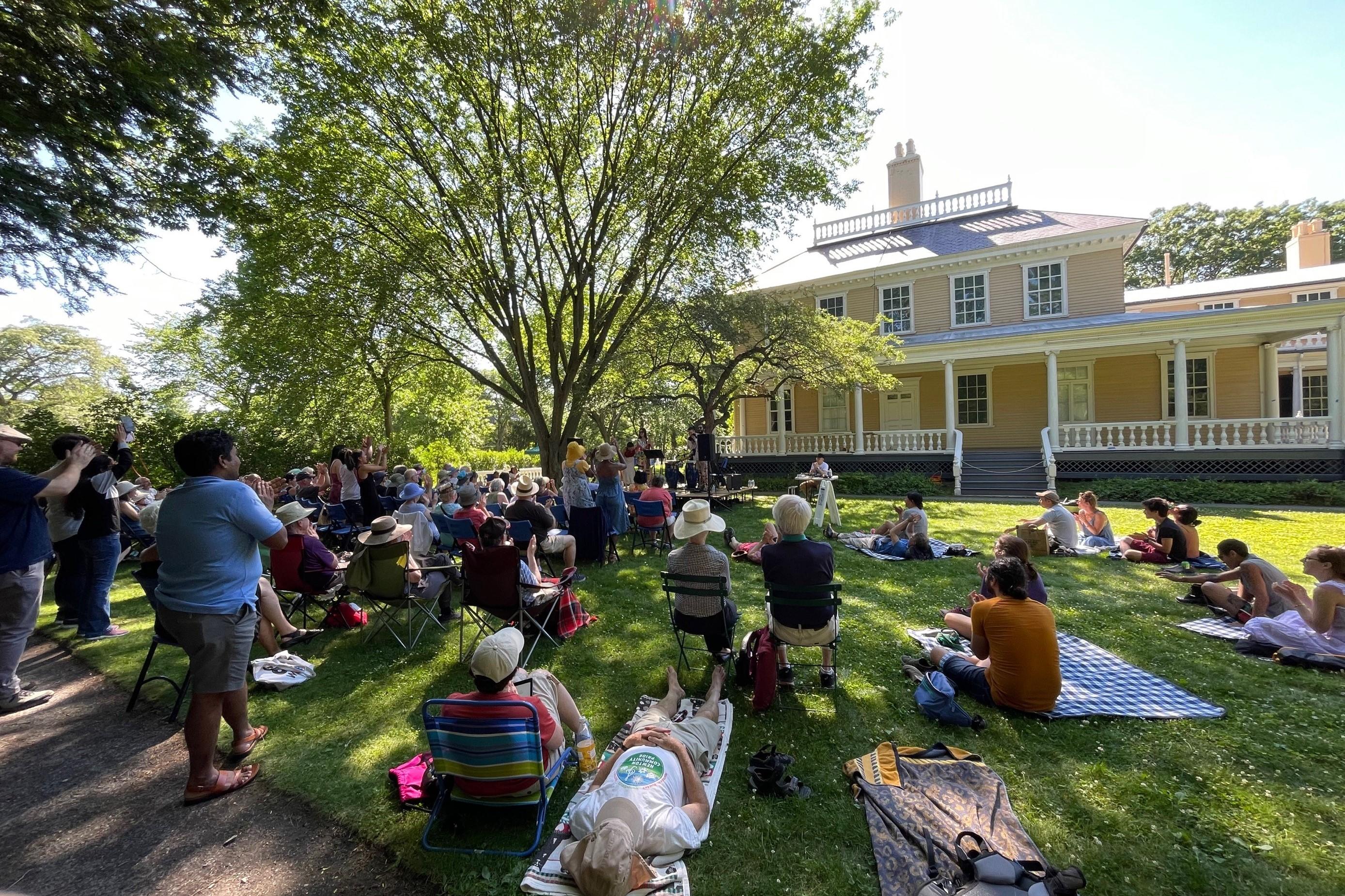 Longfellow House Washington's Headquarters National Historic Site