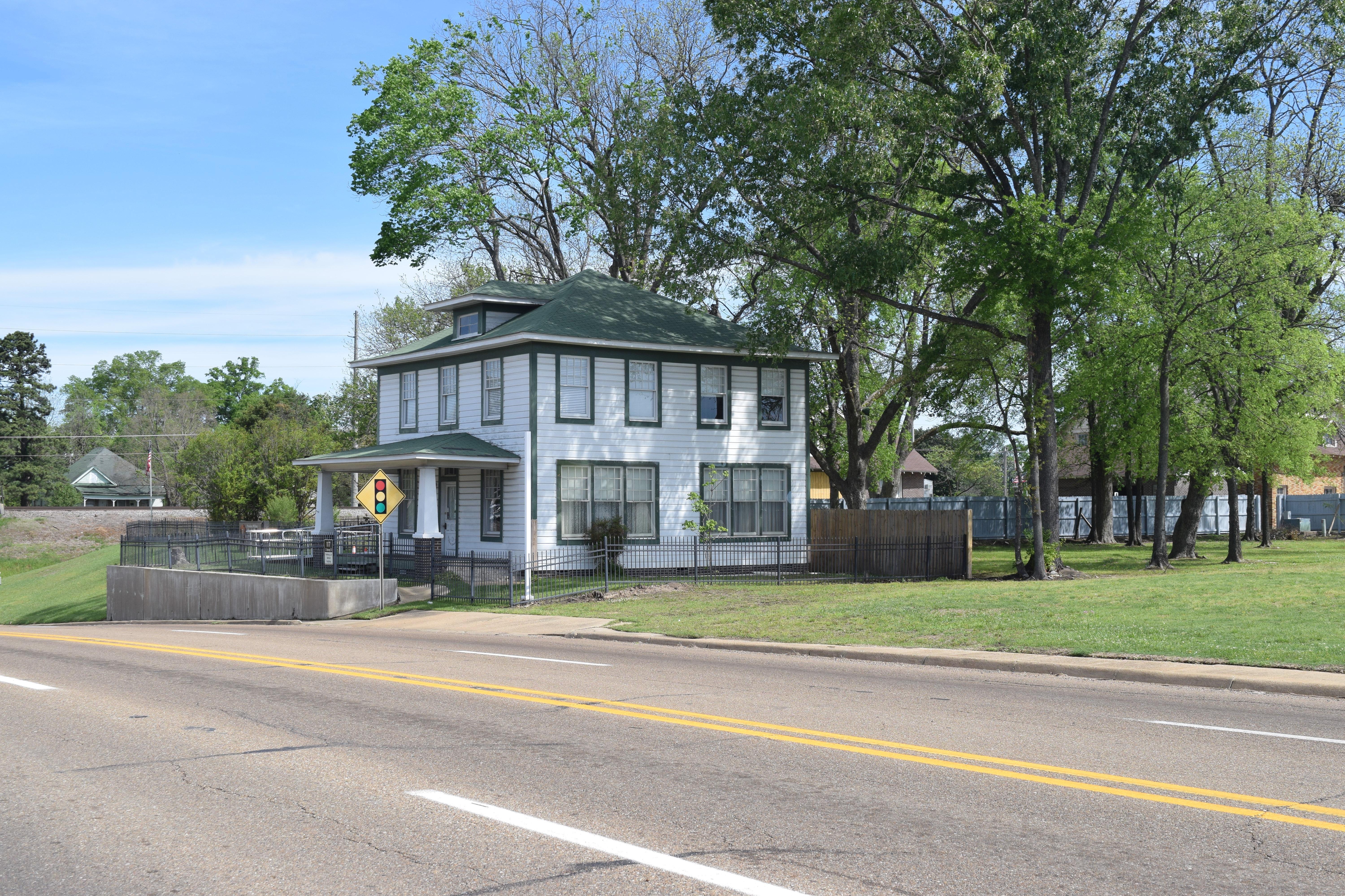 President William Jefferson Clinton Birthplace Home National Historic Site