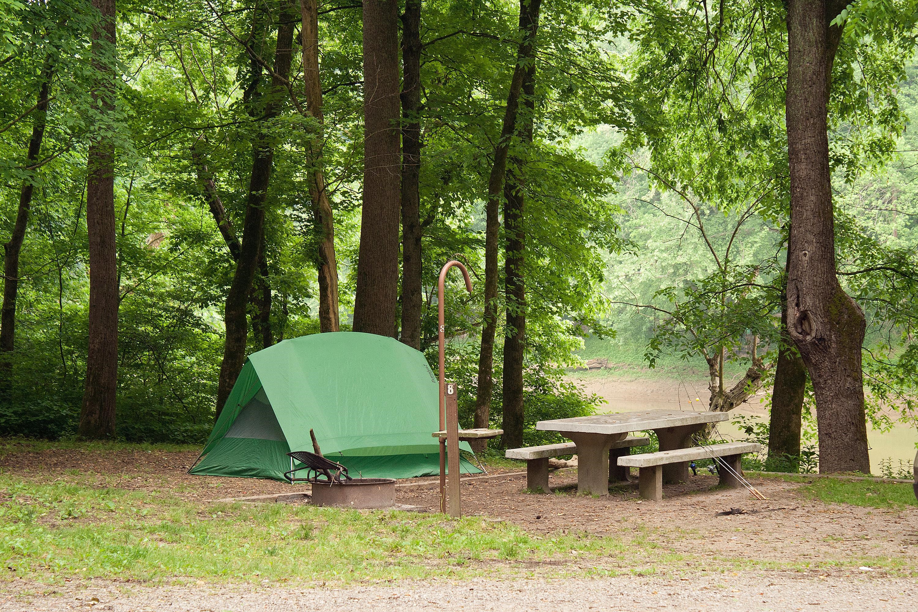 Escape To The Heart Of Kentucky: Your Guide To Houchin Ferry Campground
