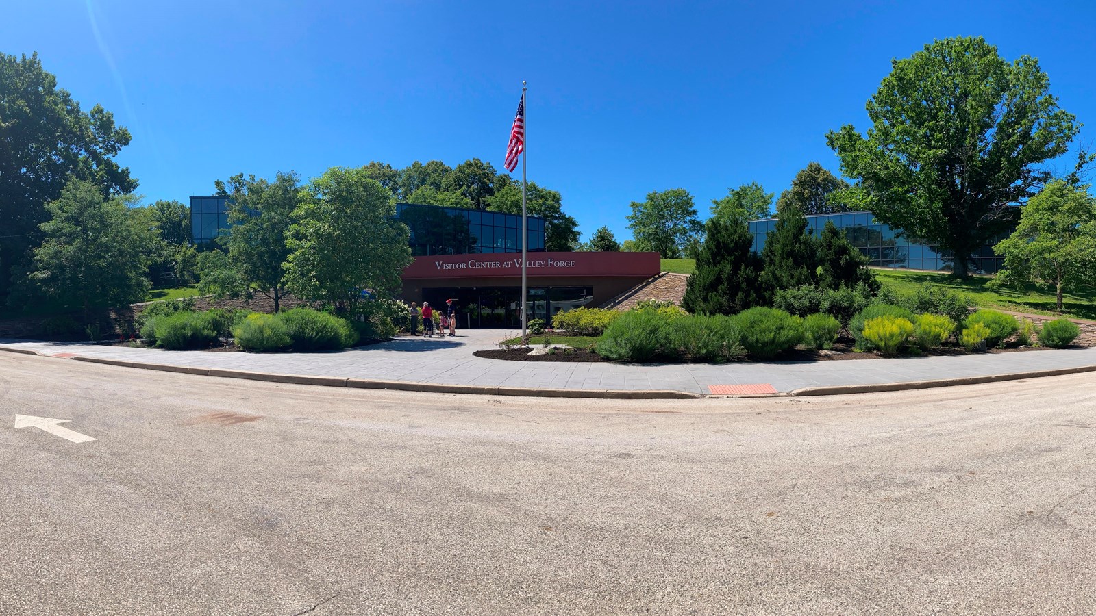 Whiskeytown Visitor Center photo from the official site