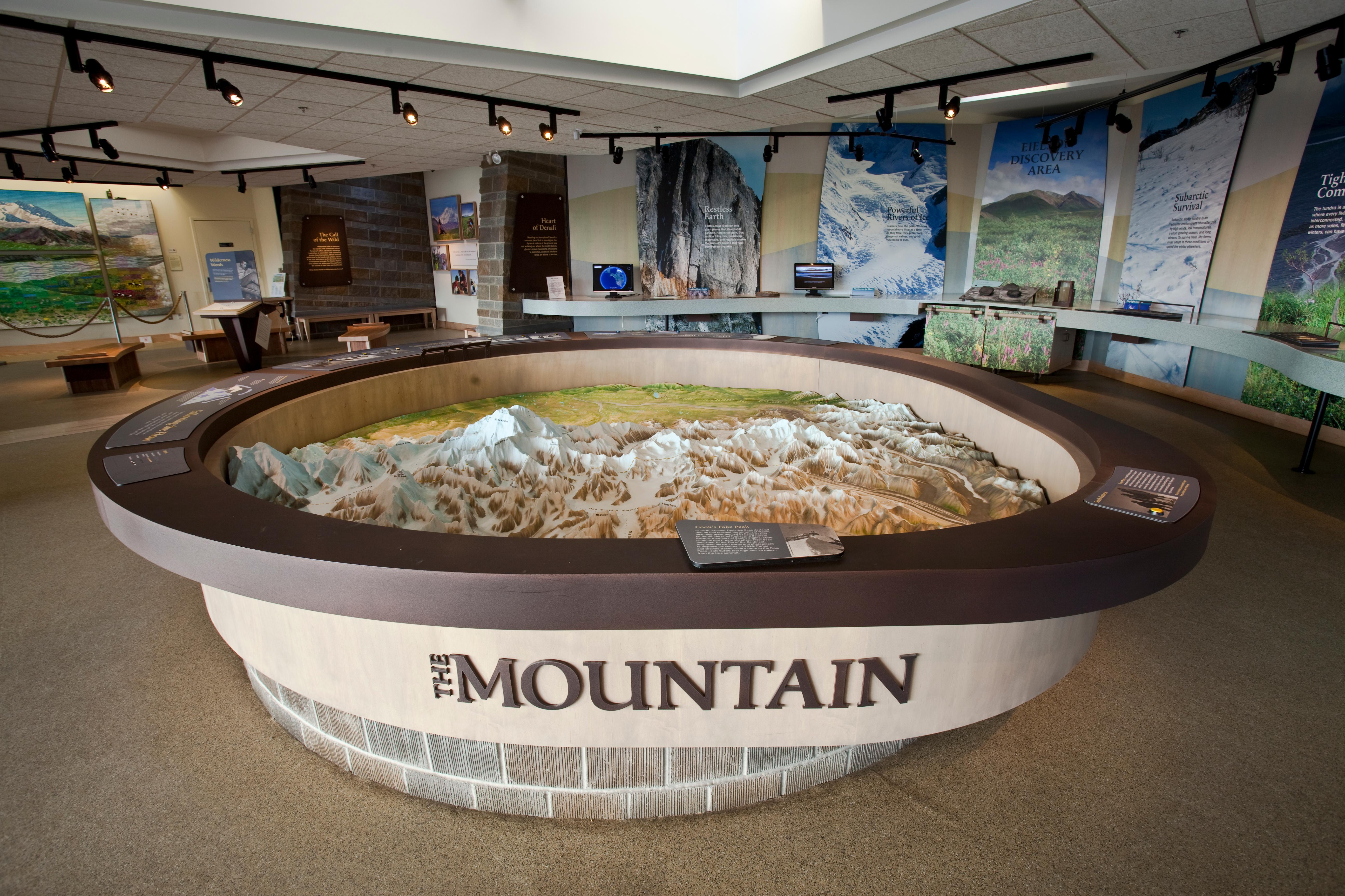 The Eielson Visitor Center - Denali National Park &amp; Preserve (U.S. 