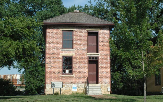 An image of The Historic Ritchie House.