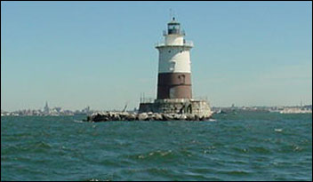 Robbins Reef Lighthouse