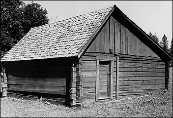 Finnish Log Cabin