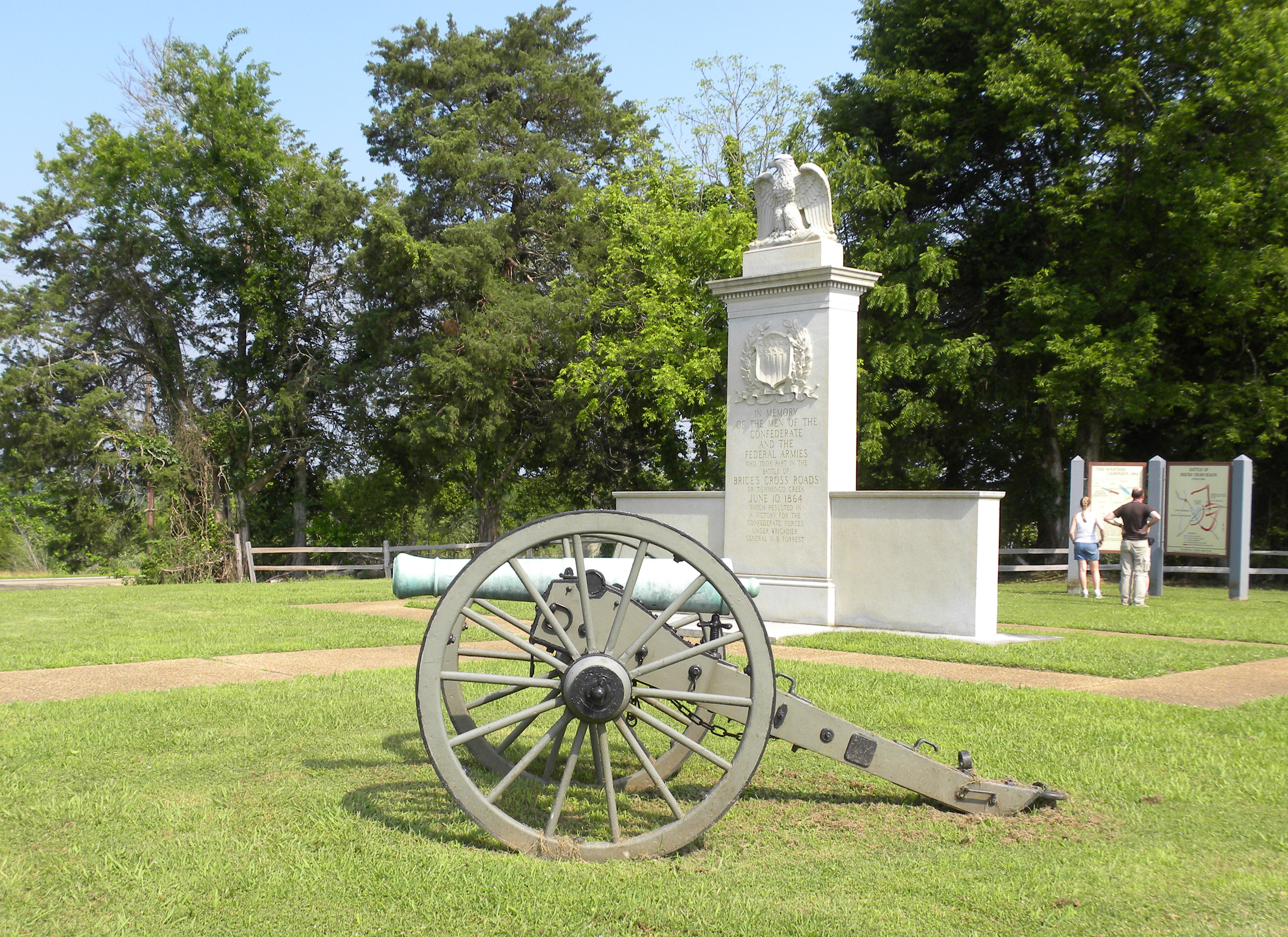 Brices Cross Roads Battlefield Monument is in the middle of the photo commemorating the battle