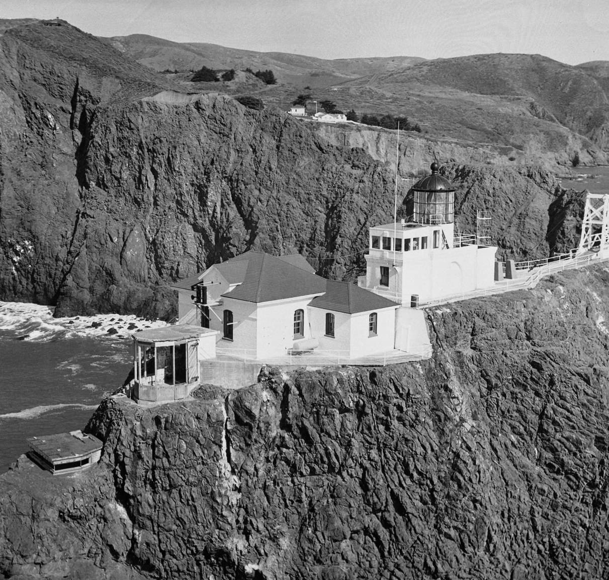Black and white photo of the Point Bonita Lighthouse