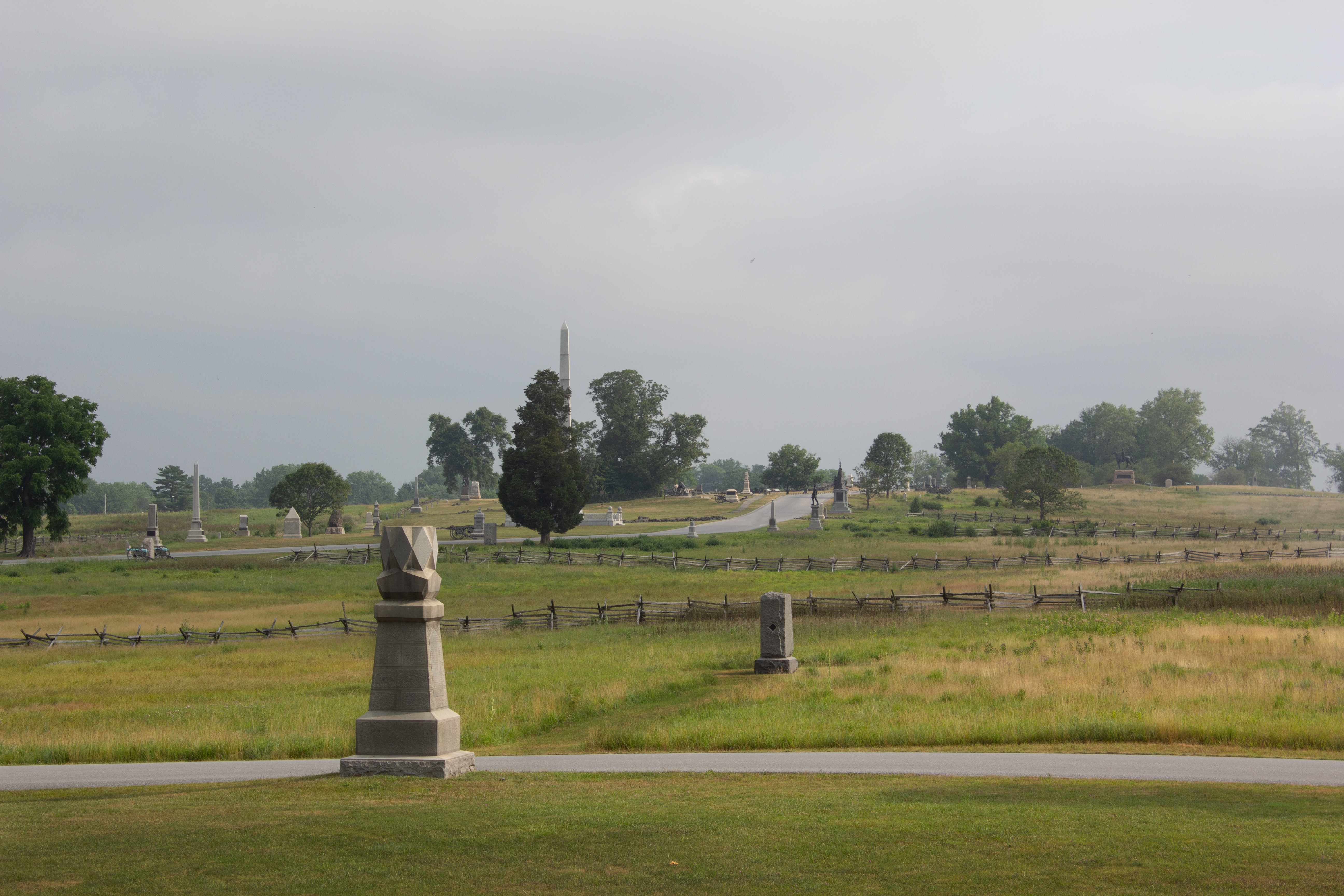A row of monuments following a tour ridge on a ridgeline