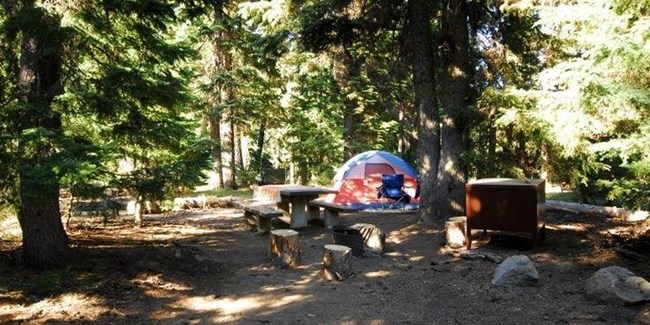 tent in Mazama Campground Tent in campsite at Mazama village