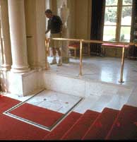 compatible lift for historic foyer