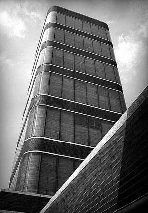 This is an image of the Johnson Wax Corporation Building, Racine, Wisconsin. Photo: HABS Collection, NPS.