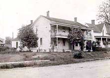 This is the earliest extant photo of the Monteith House, from 1912. Photo: Courtesy, Albany Regional Museum.