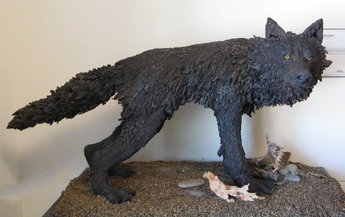 “Toklat Wolf” 25" x 53" x 20" ceramics clay and raku glazes “Toklat Wolf” 25" x 53" x 20" ceramics clay and raku glazes