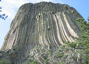 A close-up view of the Tower which includes Wiessner's climbing route