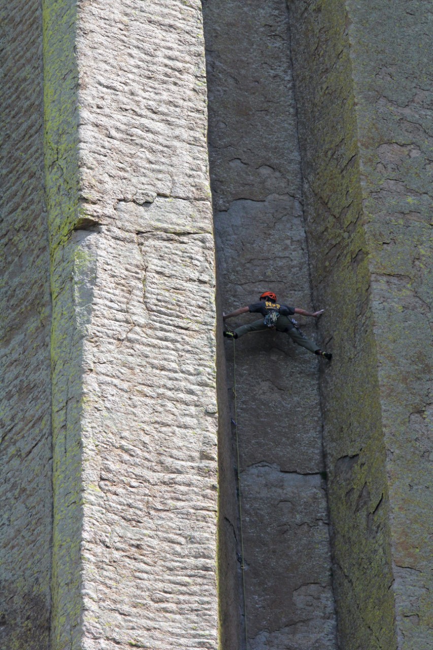 Devils Tower National Monument Climbing Handbook