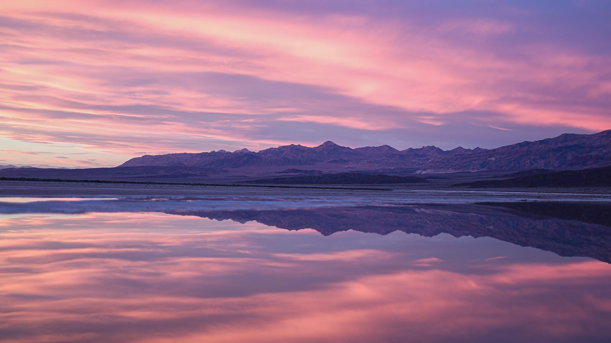 desert mountains sunrise