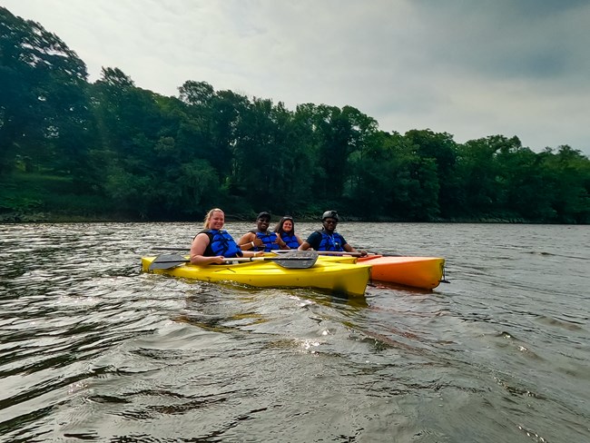 canoe trips delaware water gap