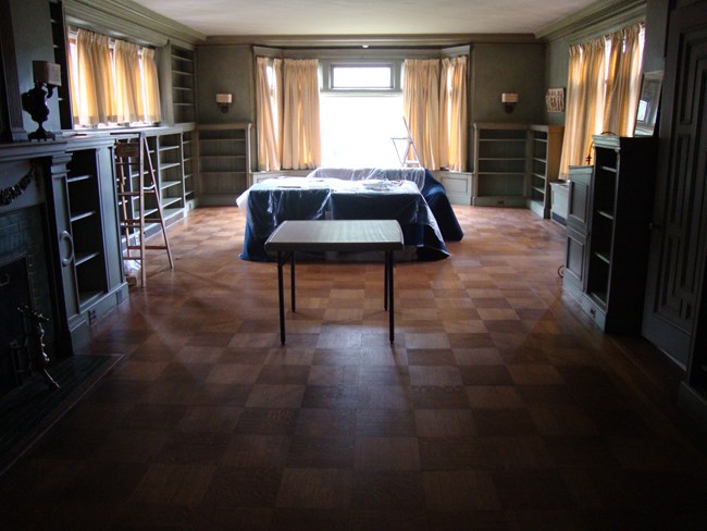 Glenmont living room