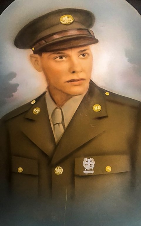 A color portrait picture of John D. Garbin in his military uniform.