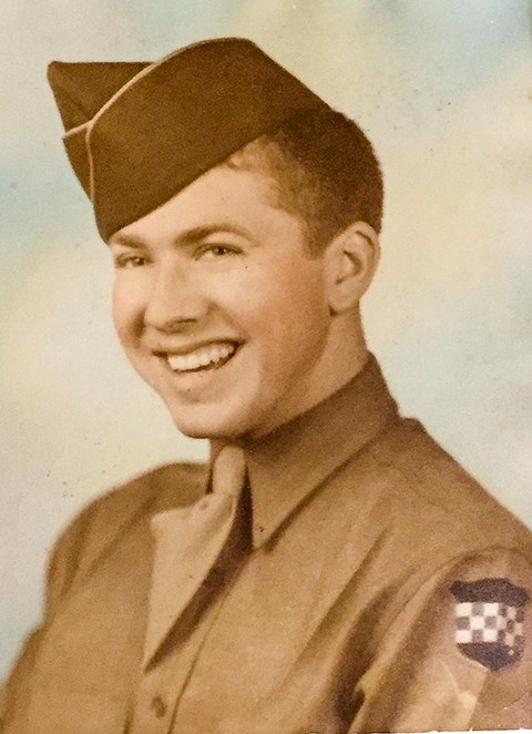 A color portrait picture of Robert A. Green in his military uniform.