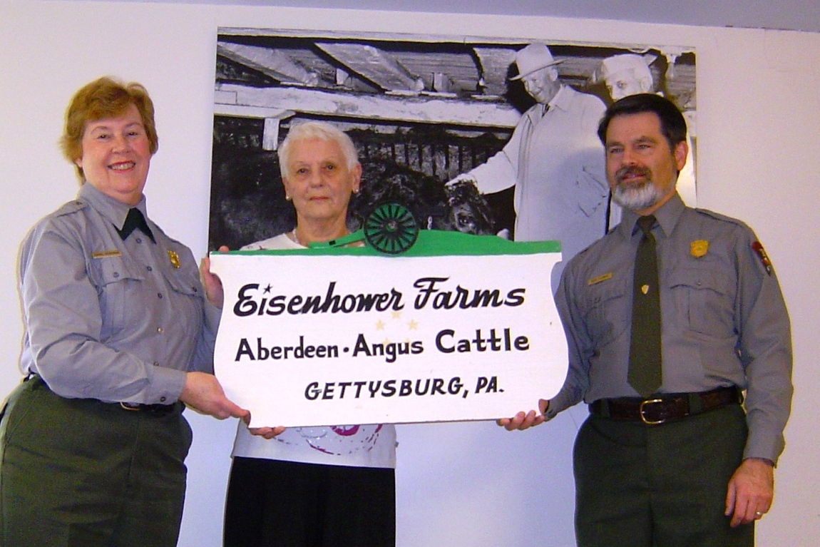 Sign Donation to Eisenhower NHS Dec 2012 (2)