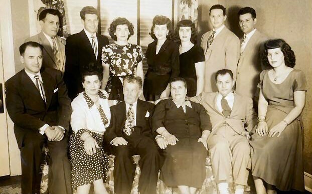 thomas_family thomas_family