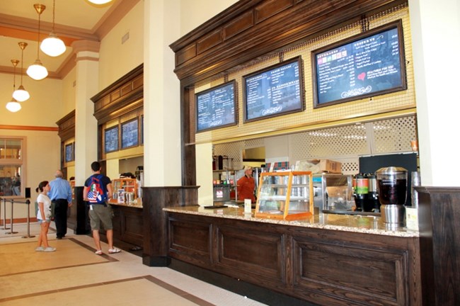 Ellis Cafe Ellis Cafe