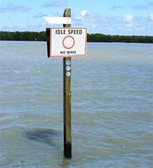 newly-installed marker at the south end of Frank Key idle-speed corridor, looking north towards Frank Key