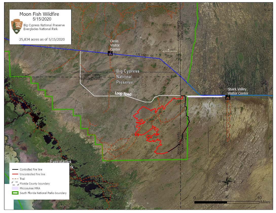 5-15 Map Moon Fish Wildfire Map shows the Moon Fish Wildifire perimeter marked in black on the controlled eastern side and red around uncontrolled boundary of Big Cypress National Preserve and just over the boundary into Everglades National Park.