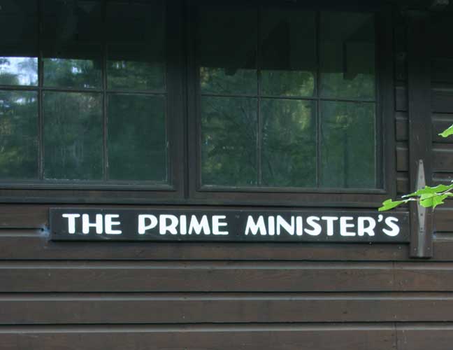 The front of the Prime Minister's cabin.