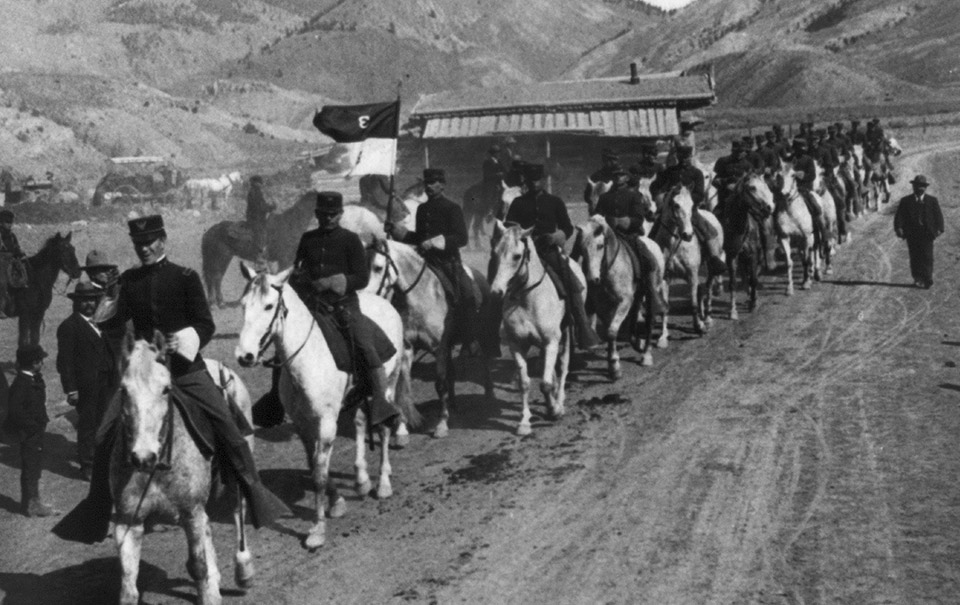 Photo of troops riding into Gardiner, MT