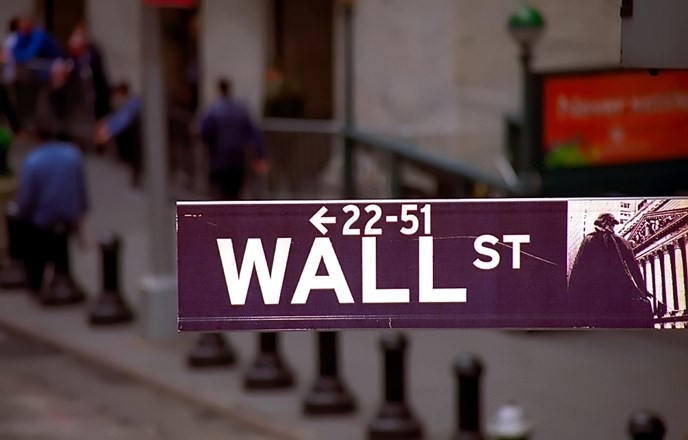 Street sign on Wall Street Street sign on Wall Street