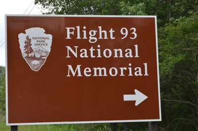 Sign near entrance on US Route 30