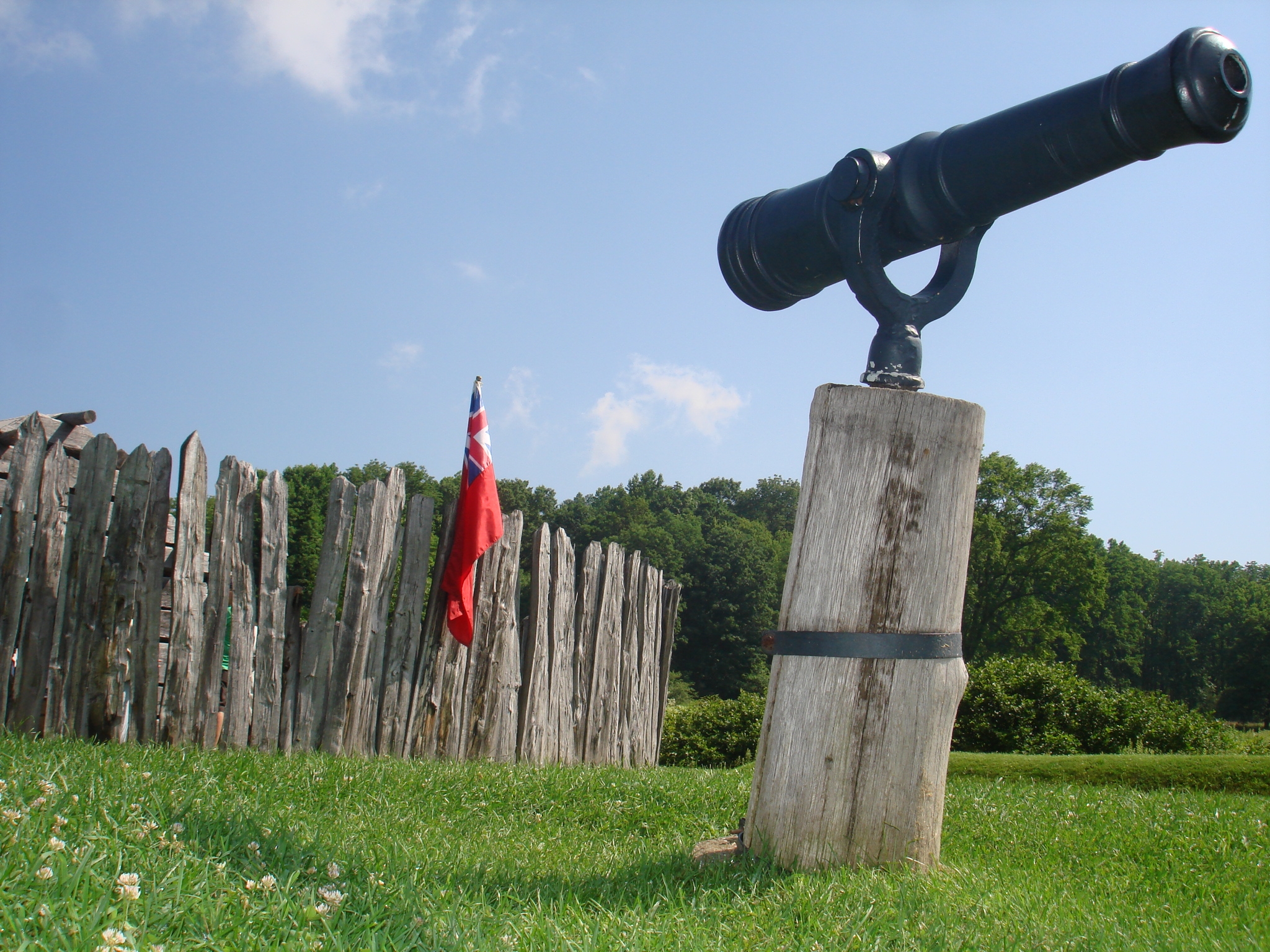 Fort Necessity Swivel Gun Image of a swivel gun in front of fort wall.
