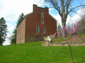 Mount Washington Tavern