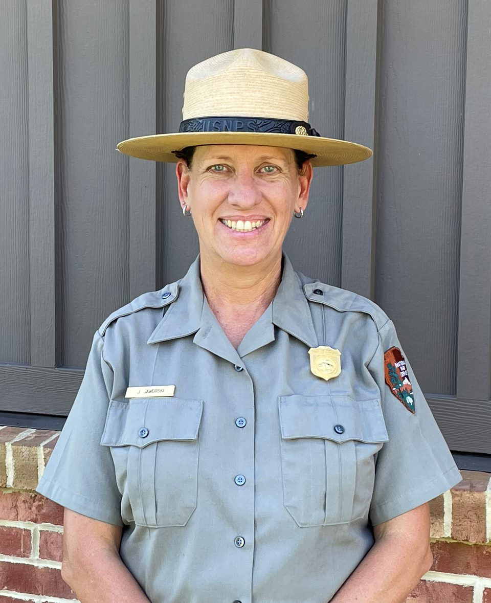 Jill Jaworski selected as superintendent at Fort Scott NHS Picture of Jill Jaworski in an NPS uniform.