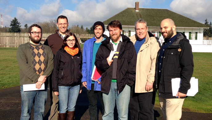 Photo of the six graduate students and one instructor standing in front of the Chief factor's House at Fort Vancouver NHS