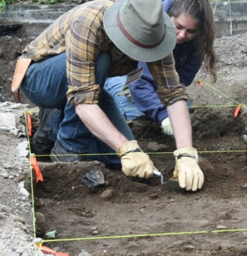 Public Archaeology Field School Public Archaeology Field School
