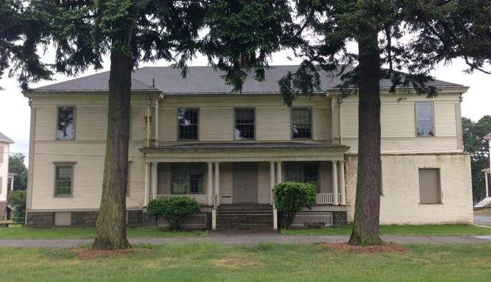 Building 991 in May 2013