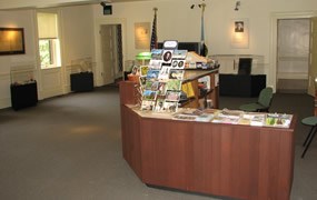 The Gallatin House visitor center desk.