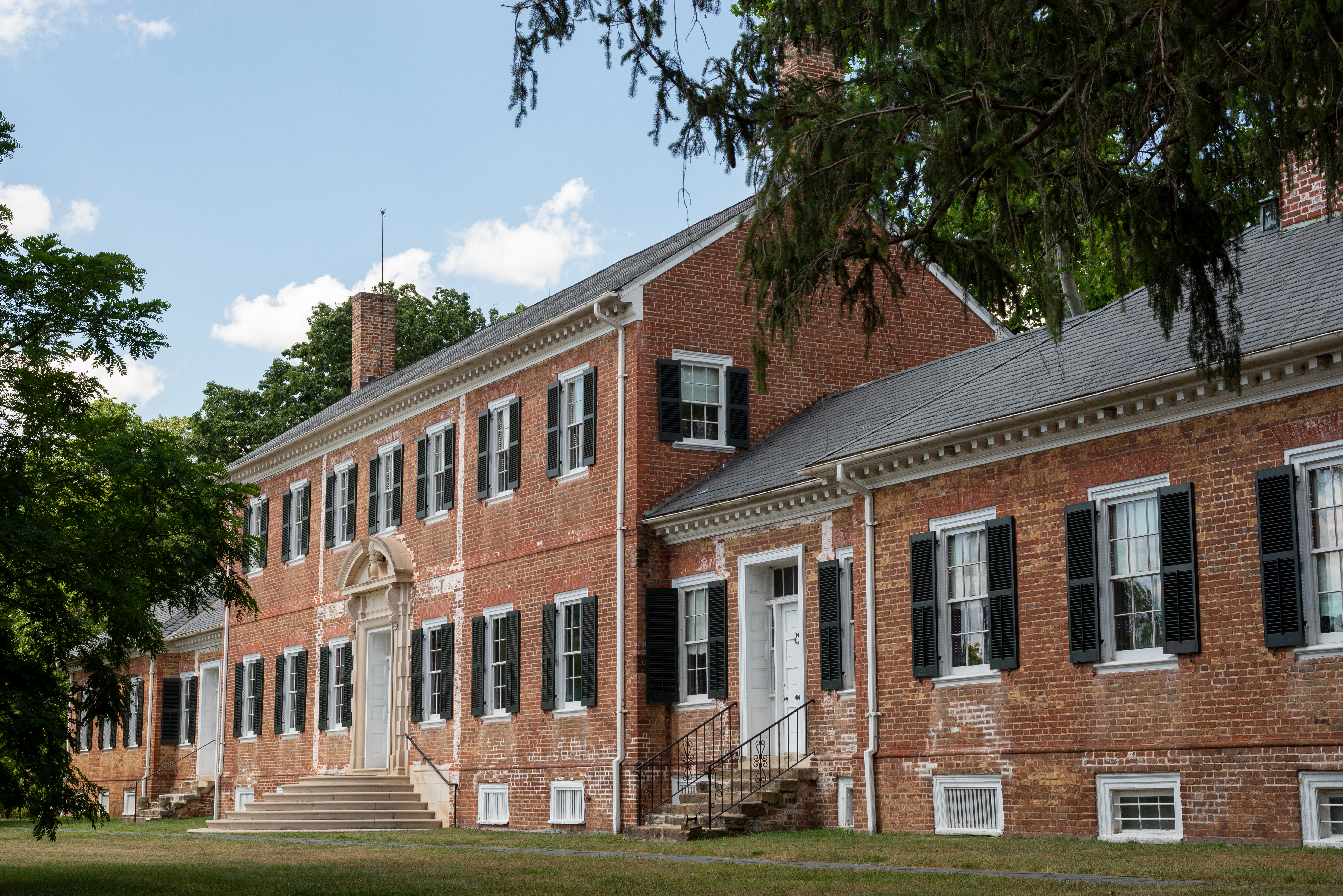 Riverside of Chatham Large brick building