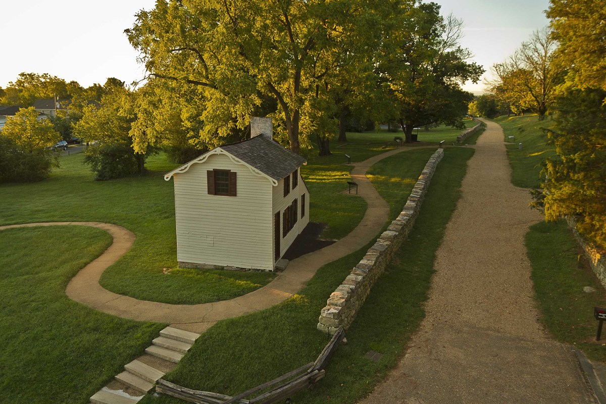 The historic Innis House along Fredericksburg's Sunken Road The historic Innis House along Fredericksburg's Sunken Road